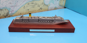 Cruise ship "Costa Mediterranea" (1 p.) IT 2003 in ca. 1:1400